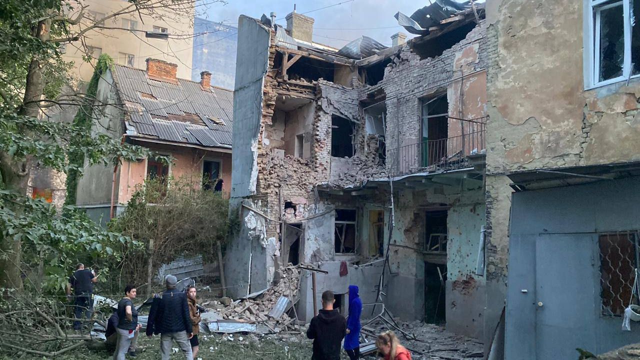 Фото до новини