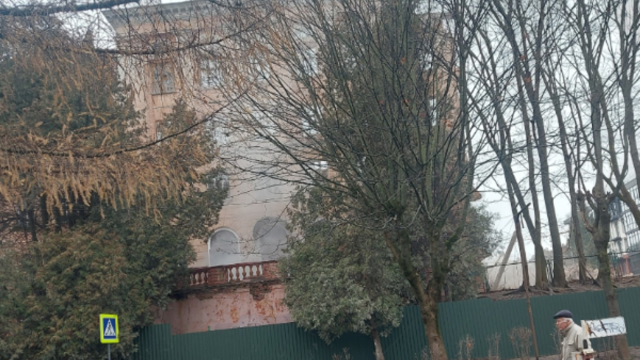 Фото до новини