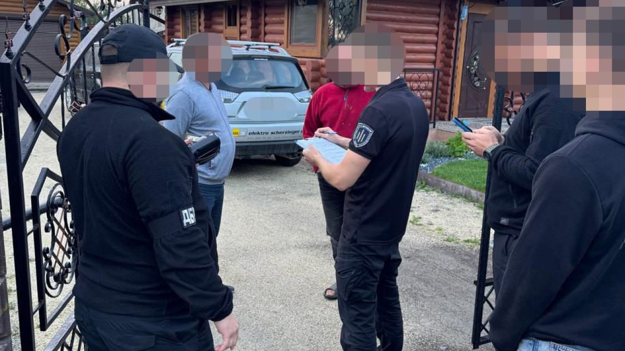 Фото до новини