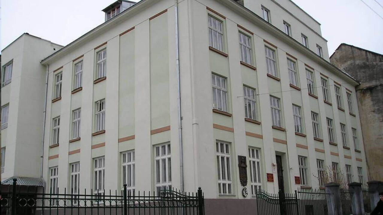 Фото до новини