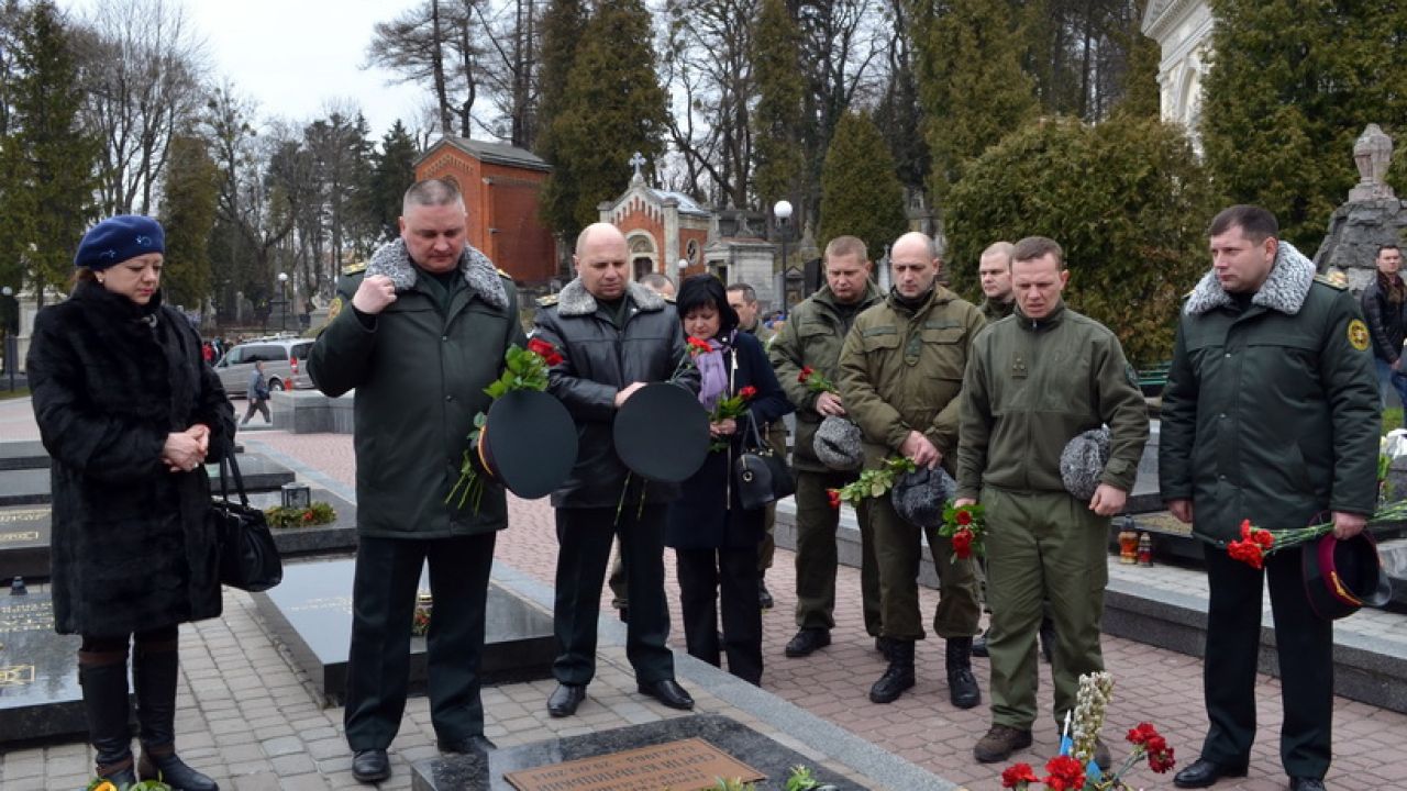 Фото до новини