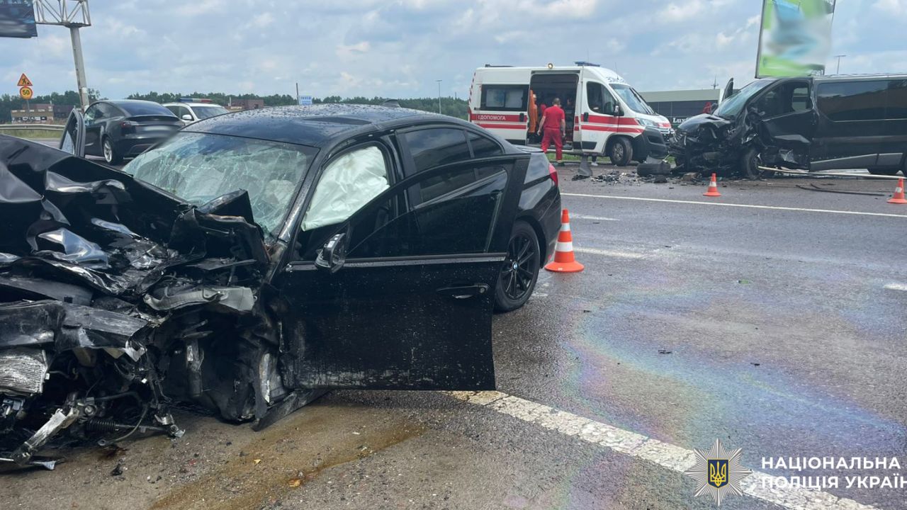 Фото до новини