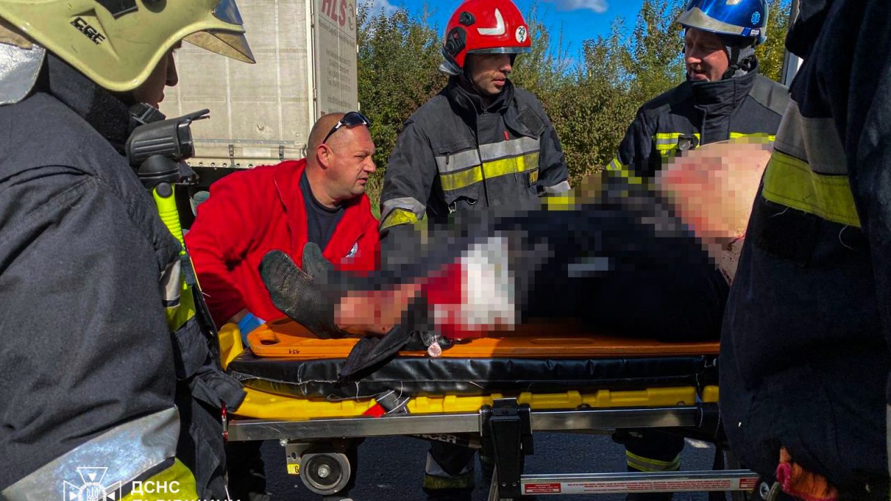 Фото до новини