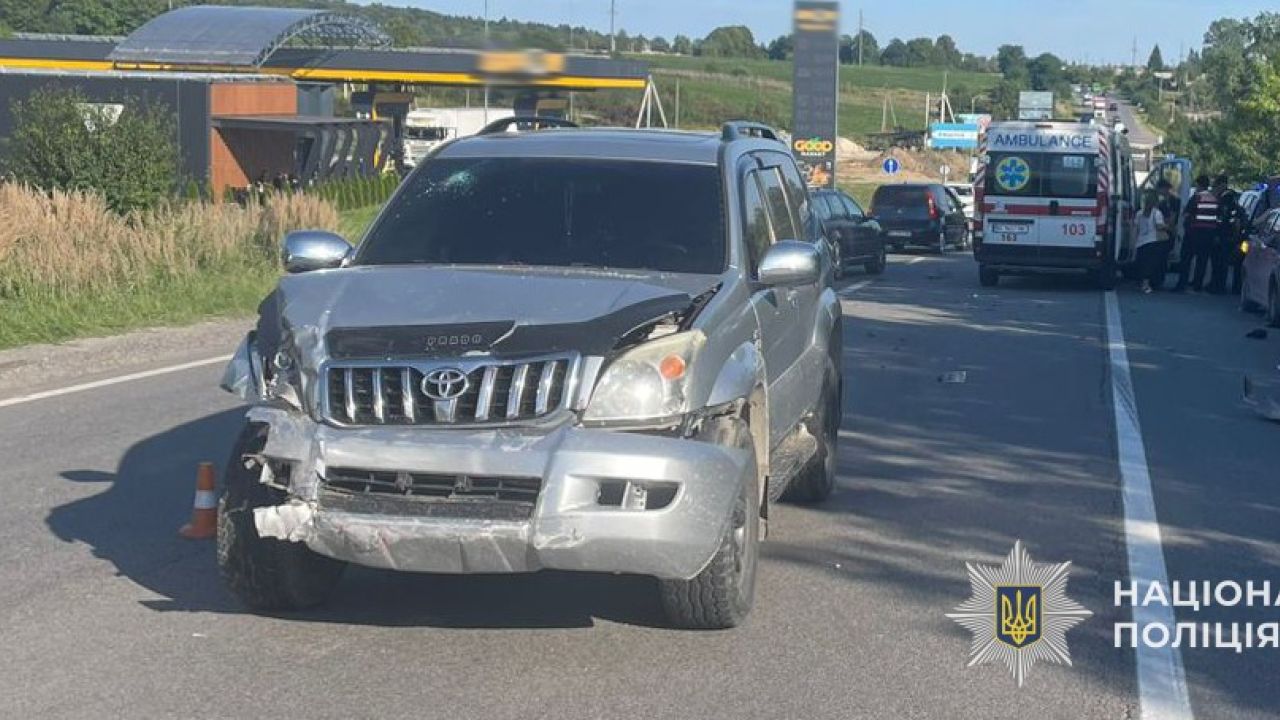 Фото до новини