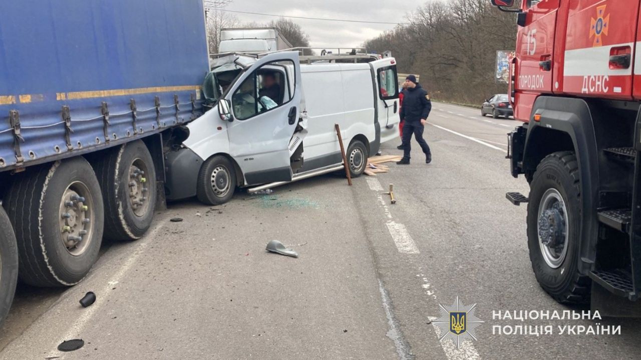 Фото до новини