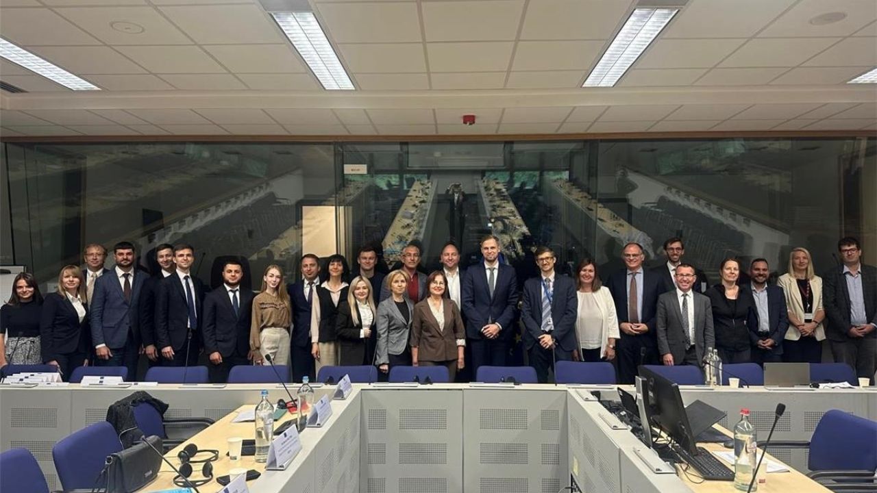 Фото до новини