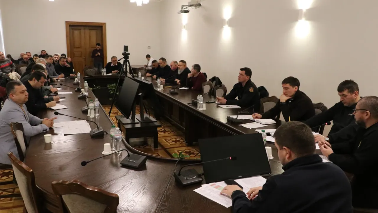 Фото до новини