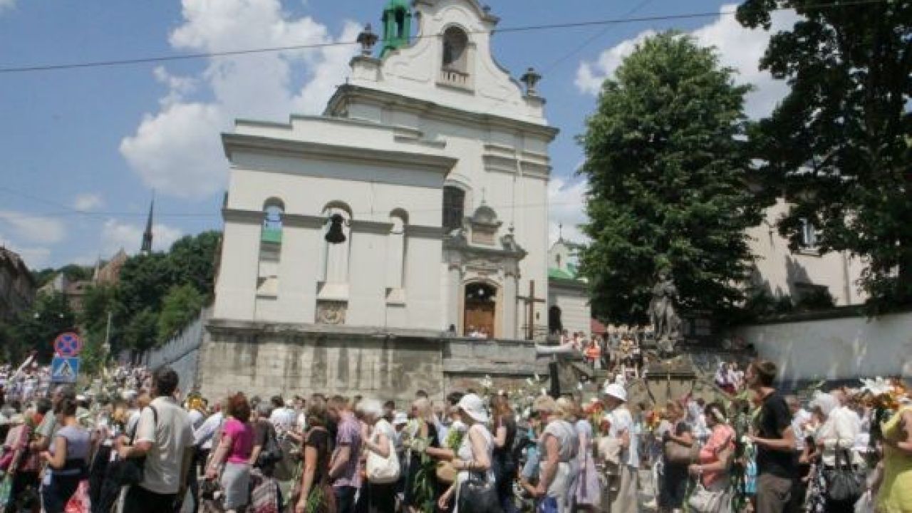 Фото до новини