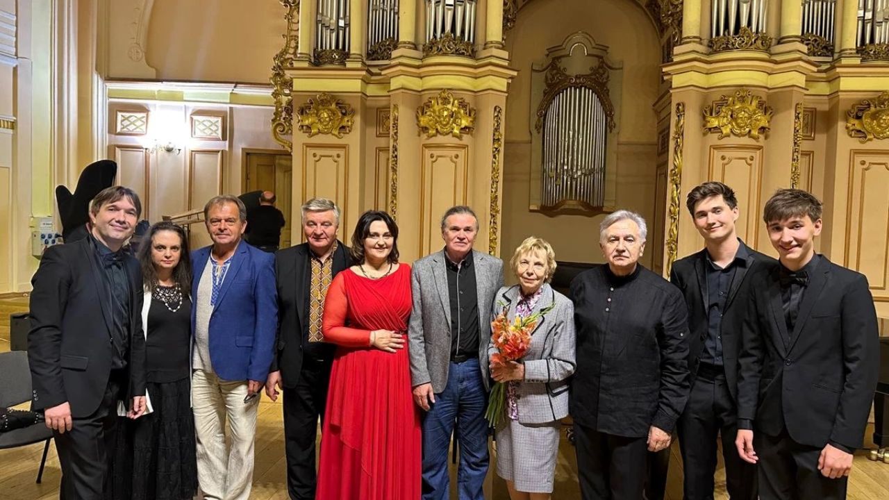 Фото до новини