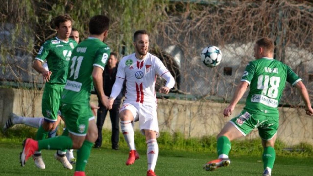 Фото до новини