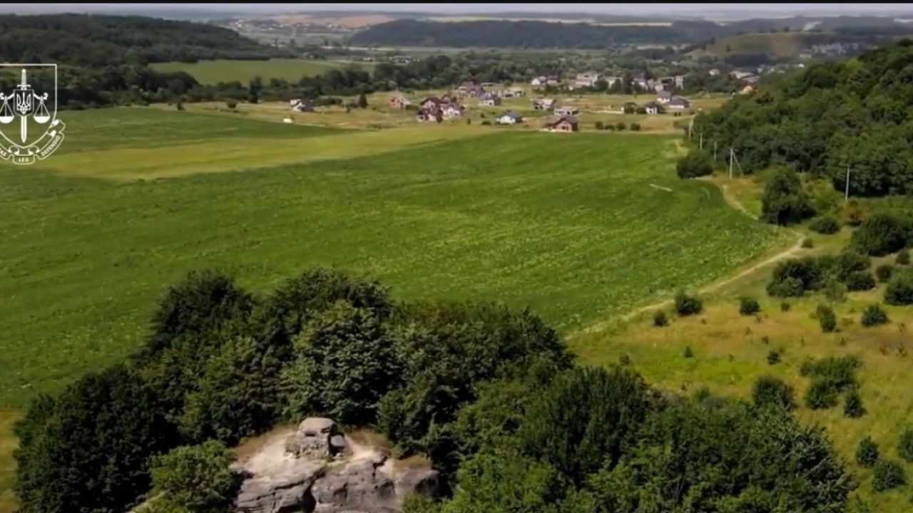 Фото до новини