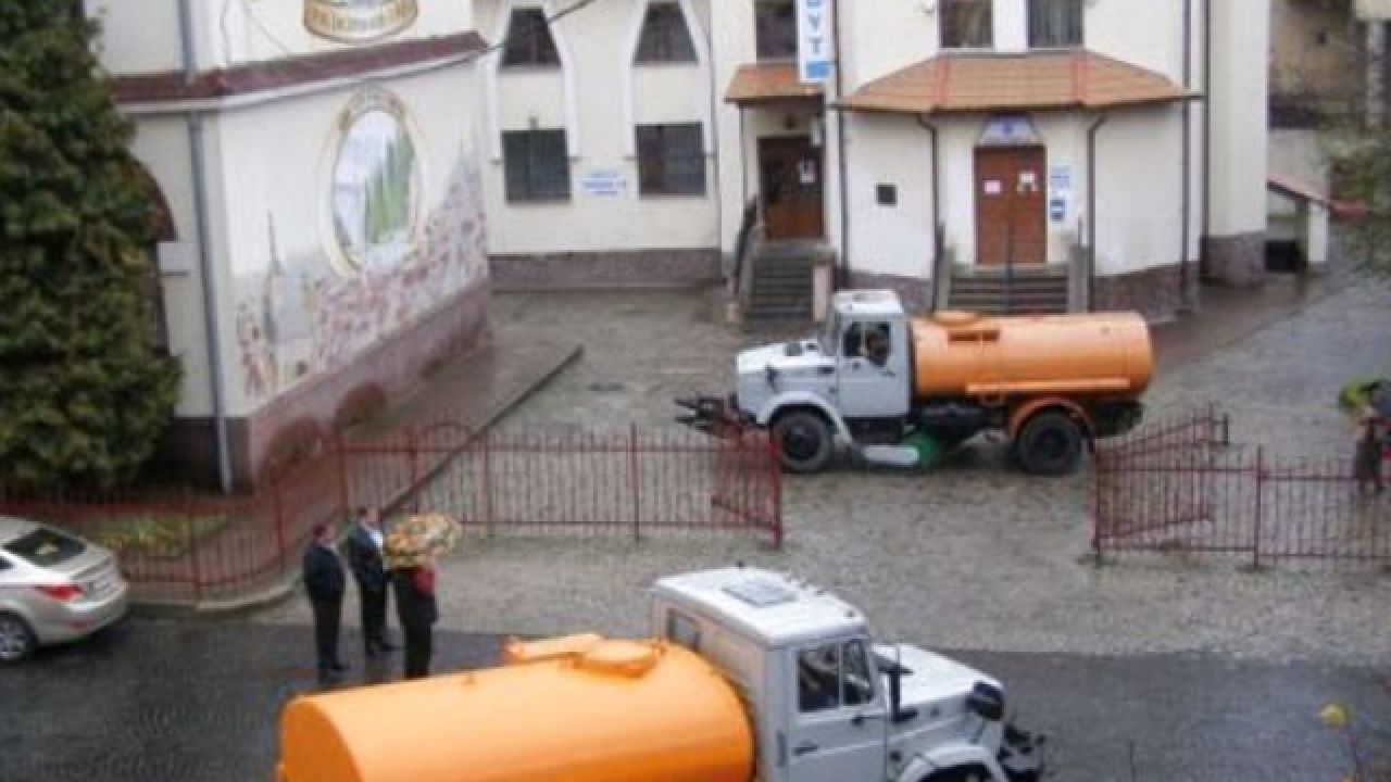 Фото до новини