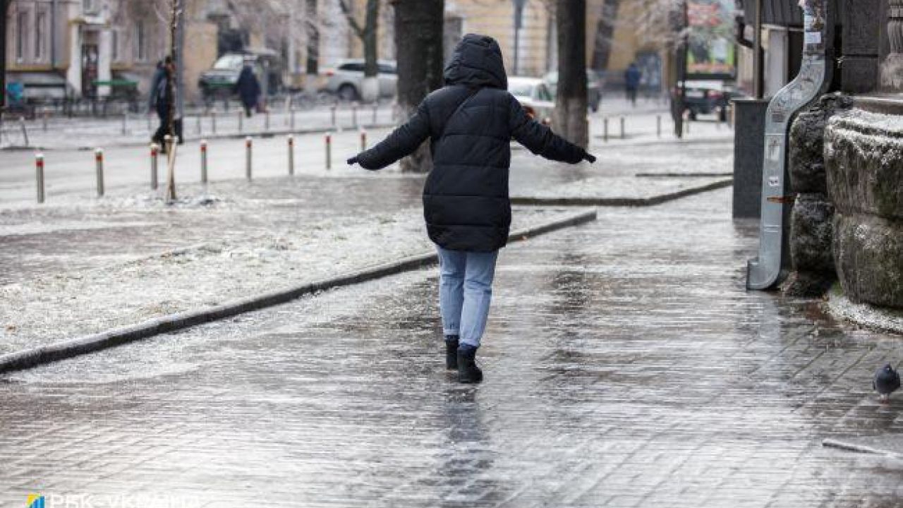 Фото до новини