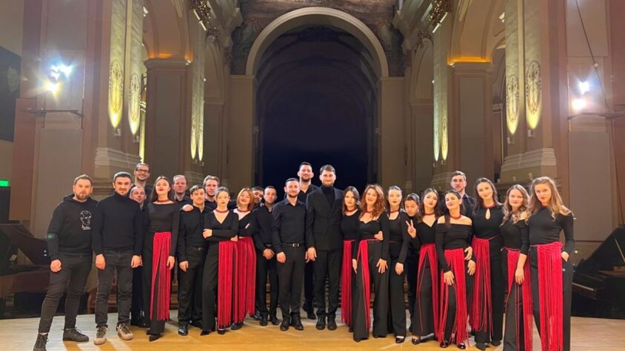 Фото до новини