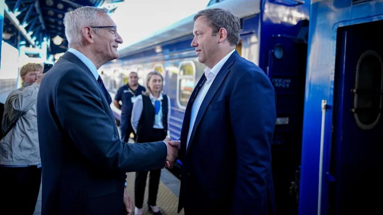 Фото до новини