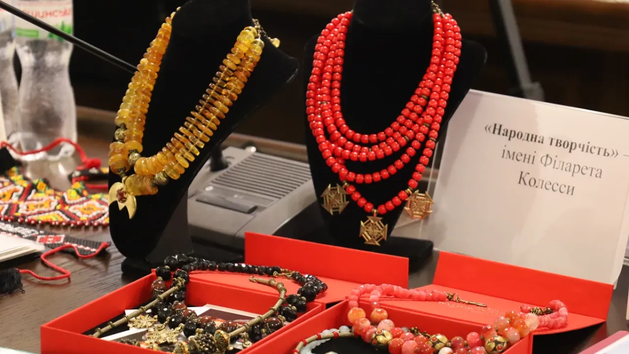 Фото до новини