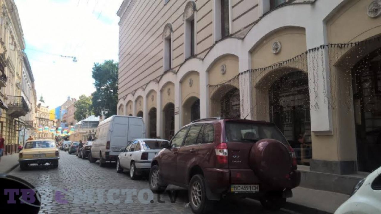 Світлина з архіву