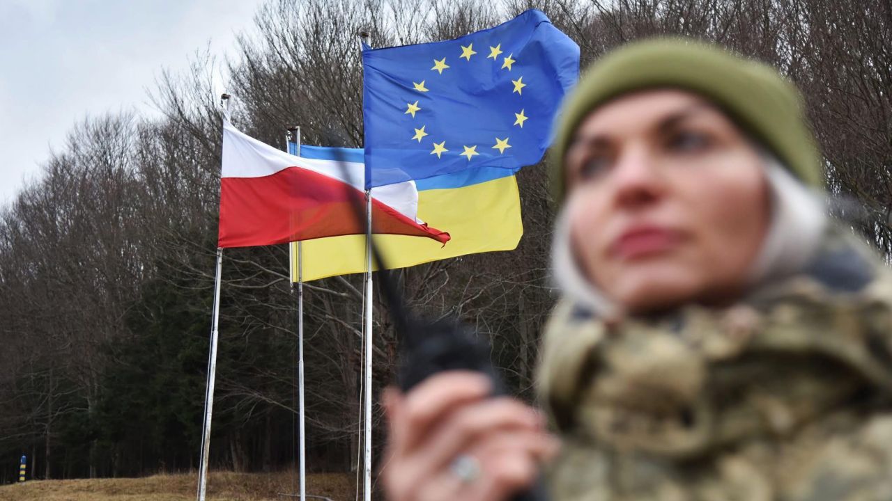 Фото до новини