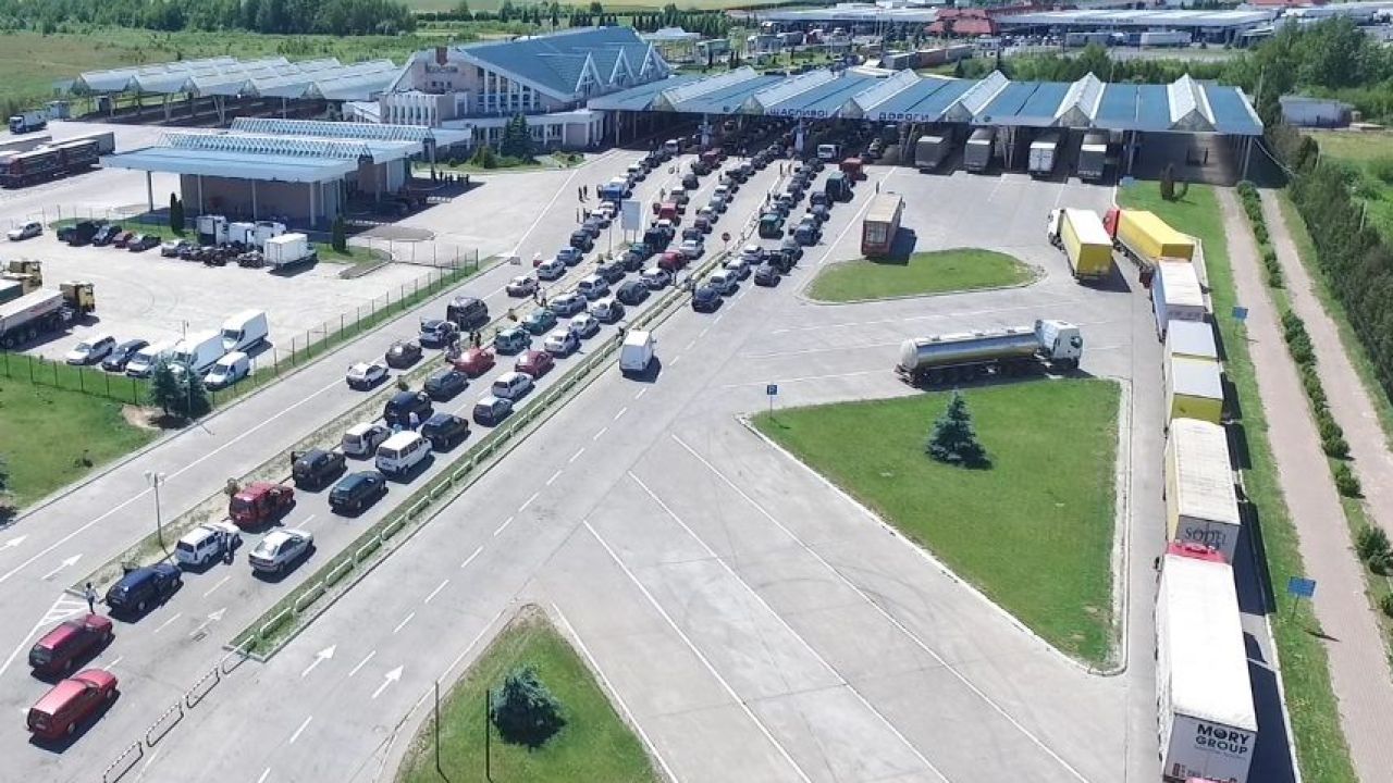 Фото до новини