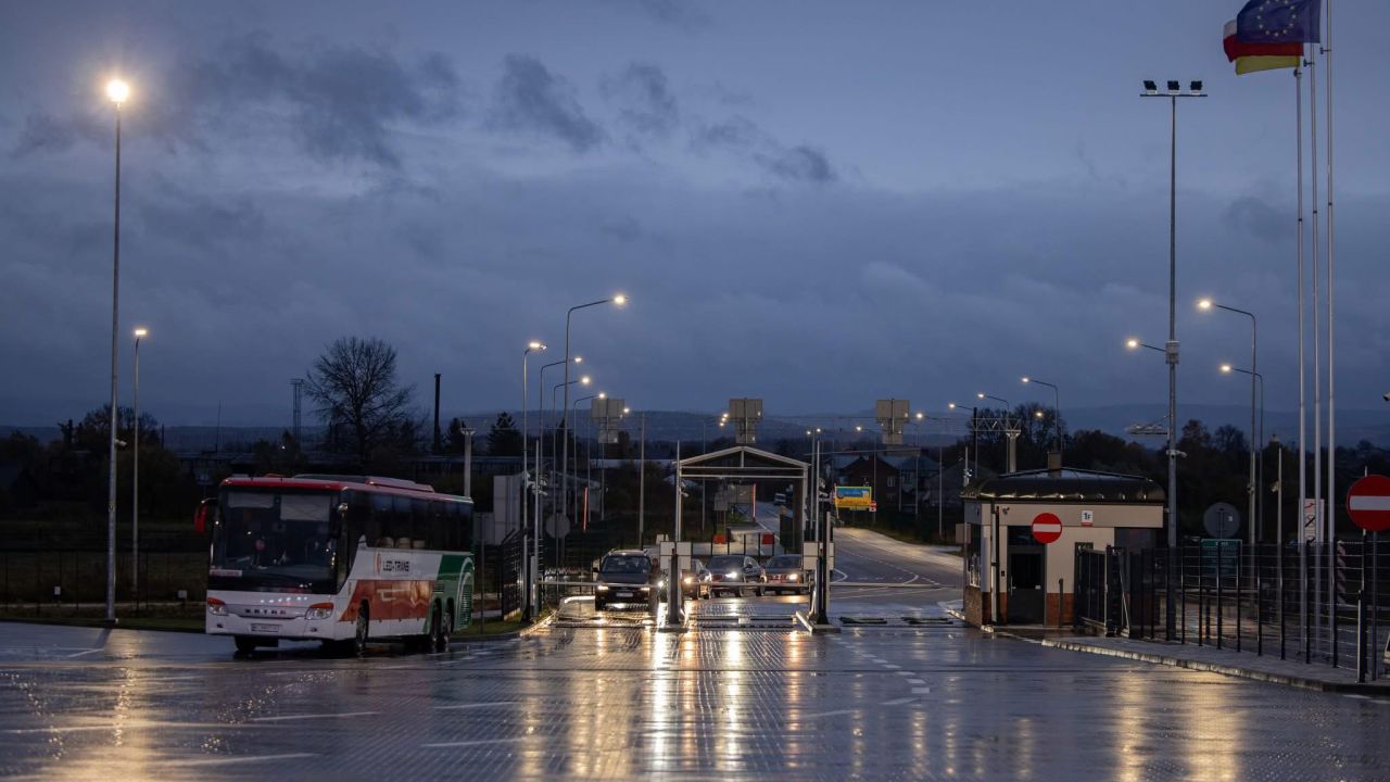 Фото до новини