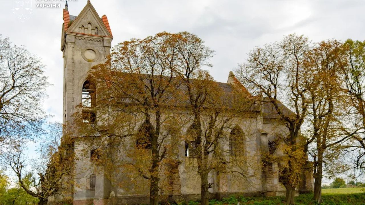 Фото до новини