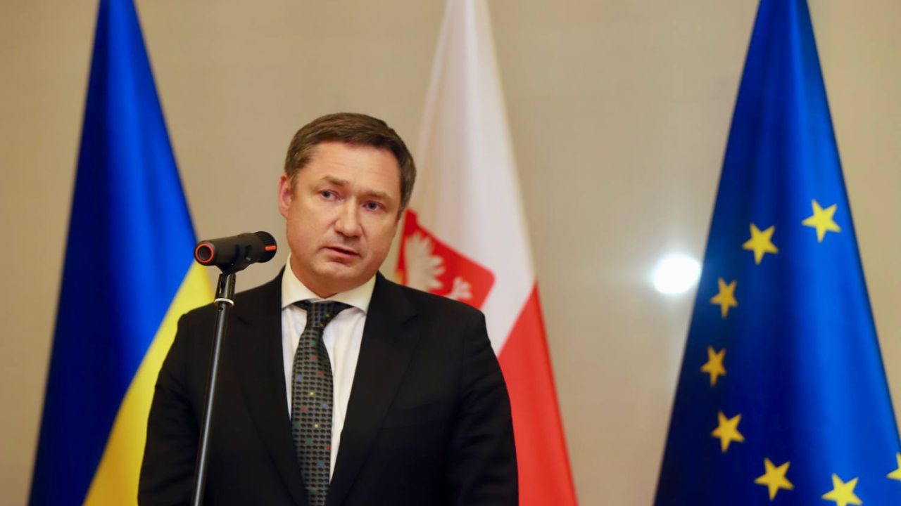 Фото до новини