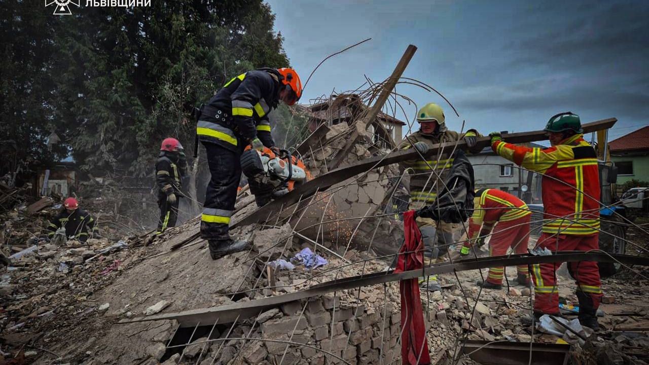 Фото до новини