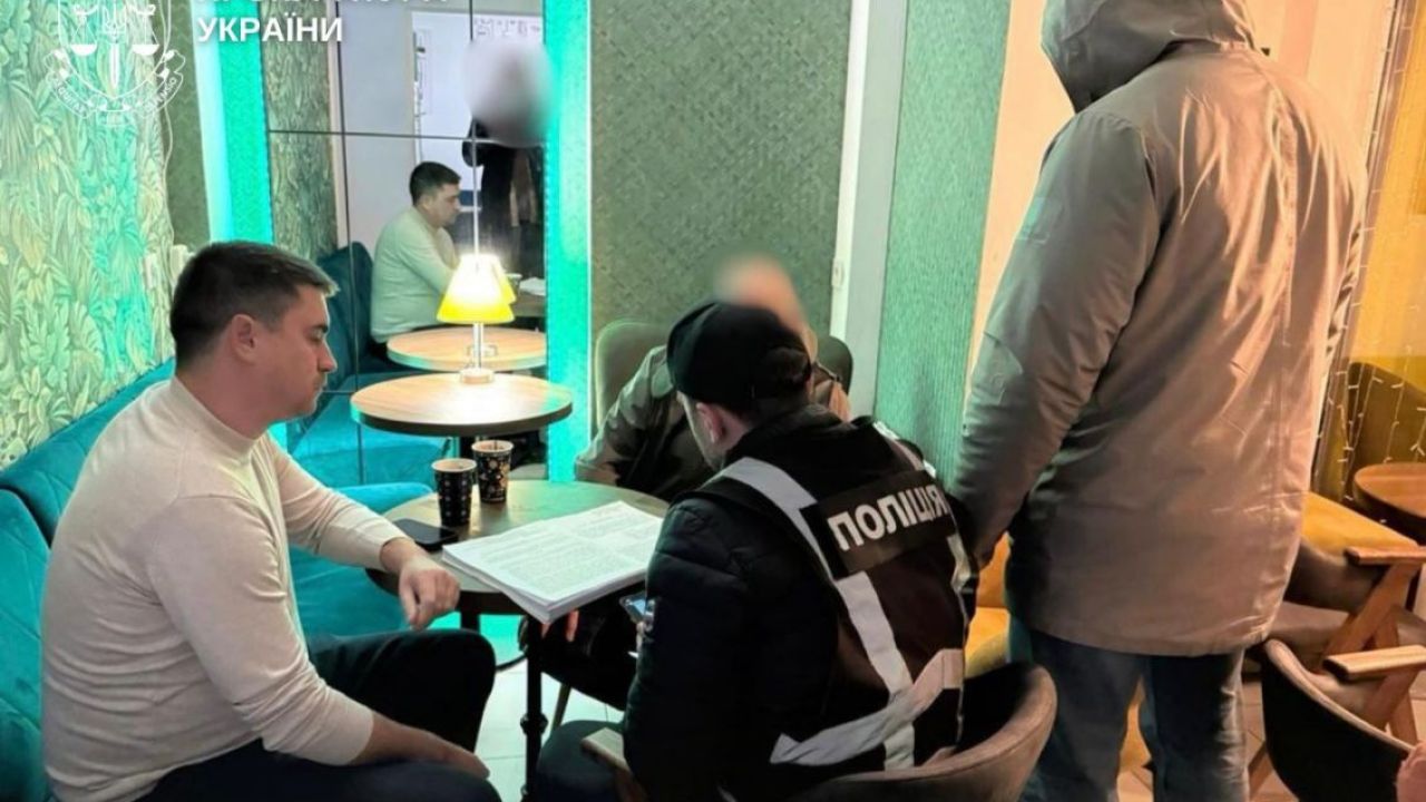 Фото до новини