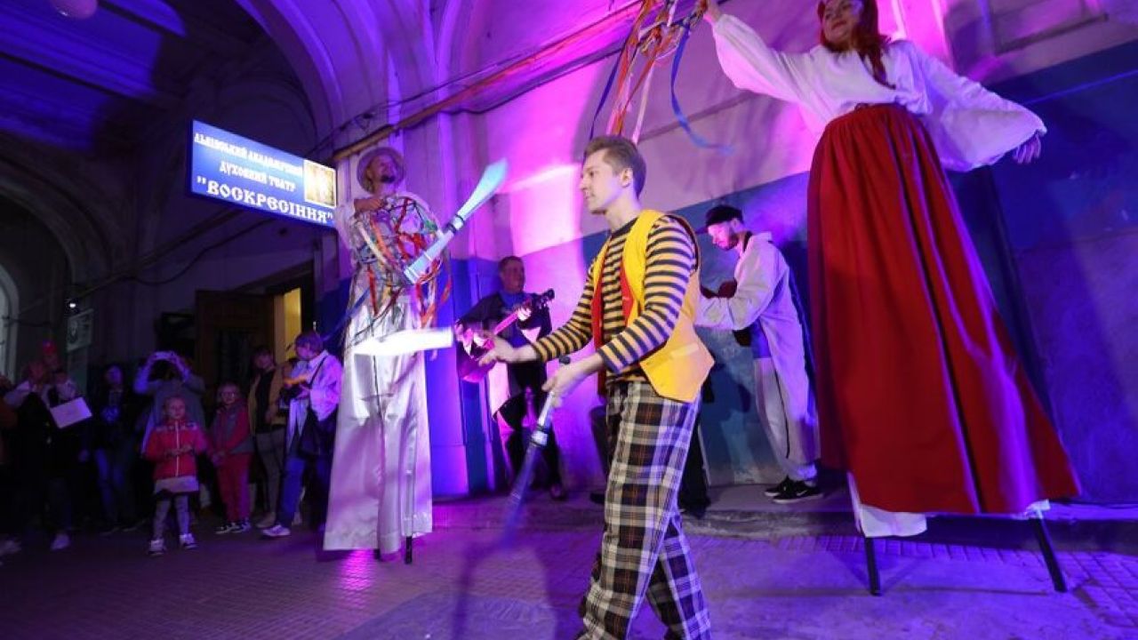 Фото до новини