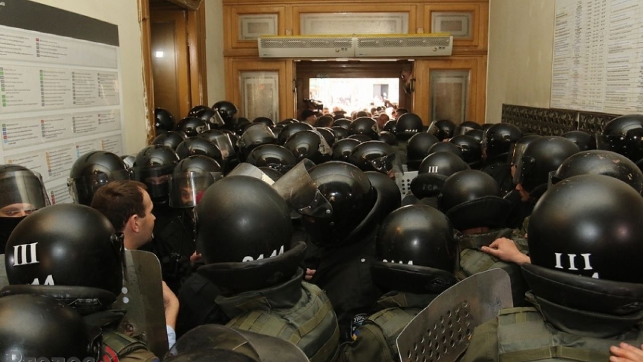 Фото до новини