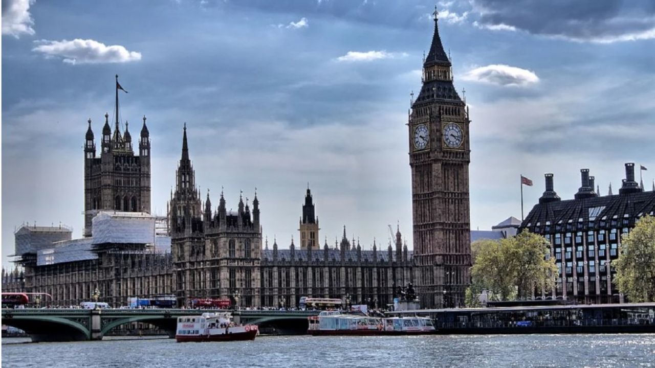 Фото до новини