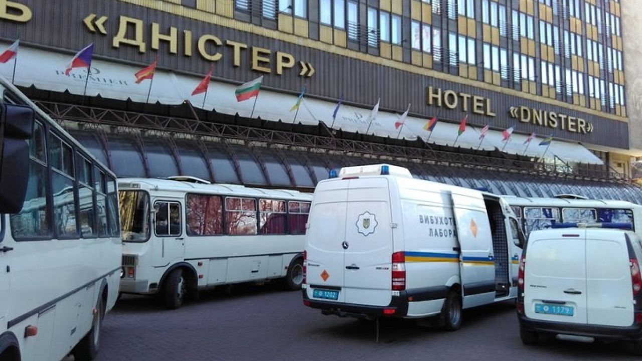 Фото до новини