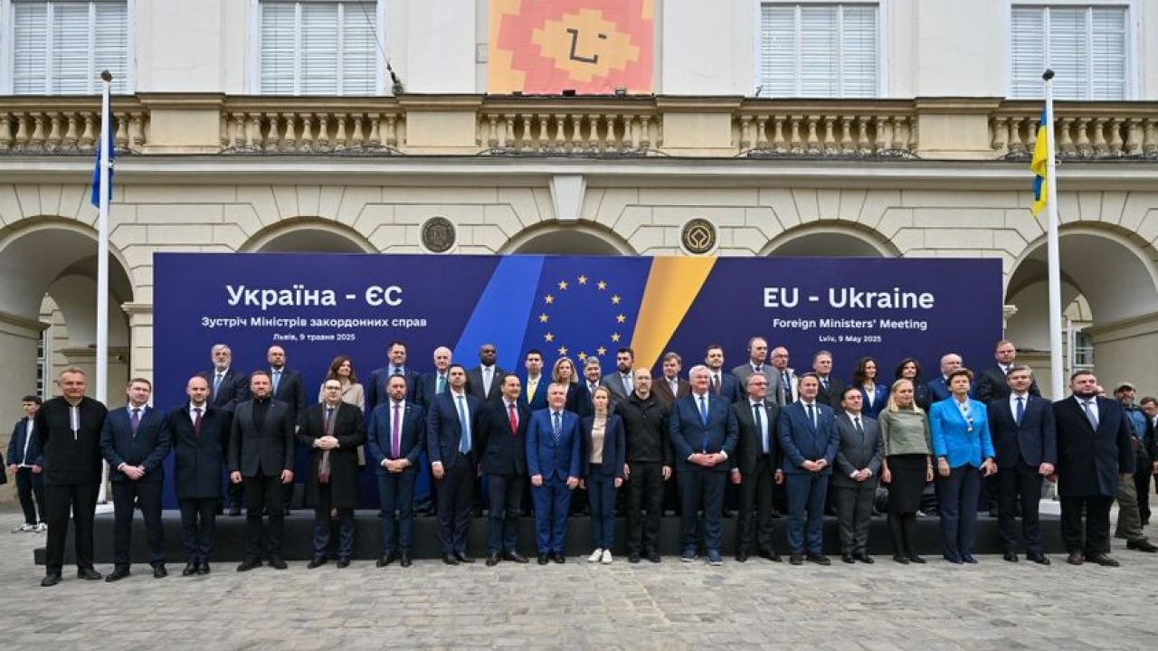 Фото до новини