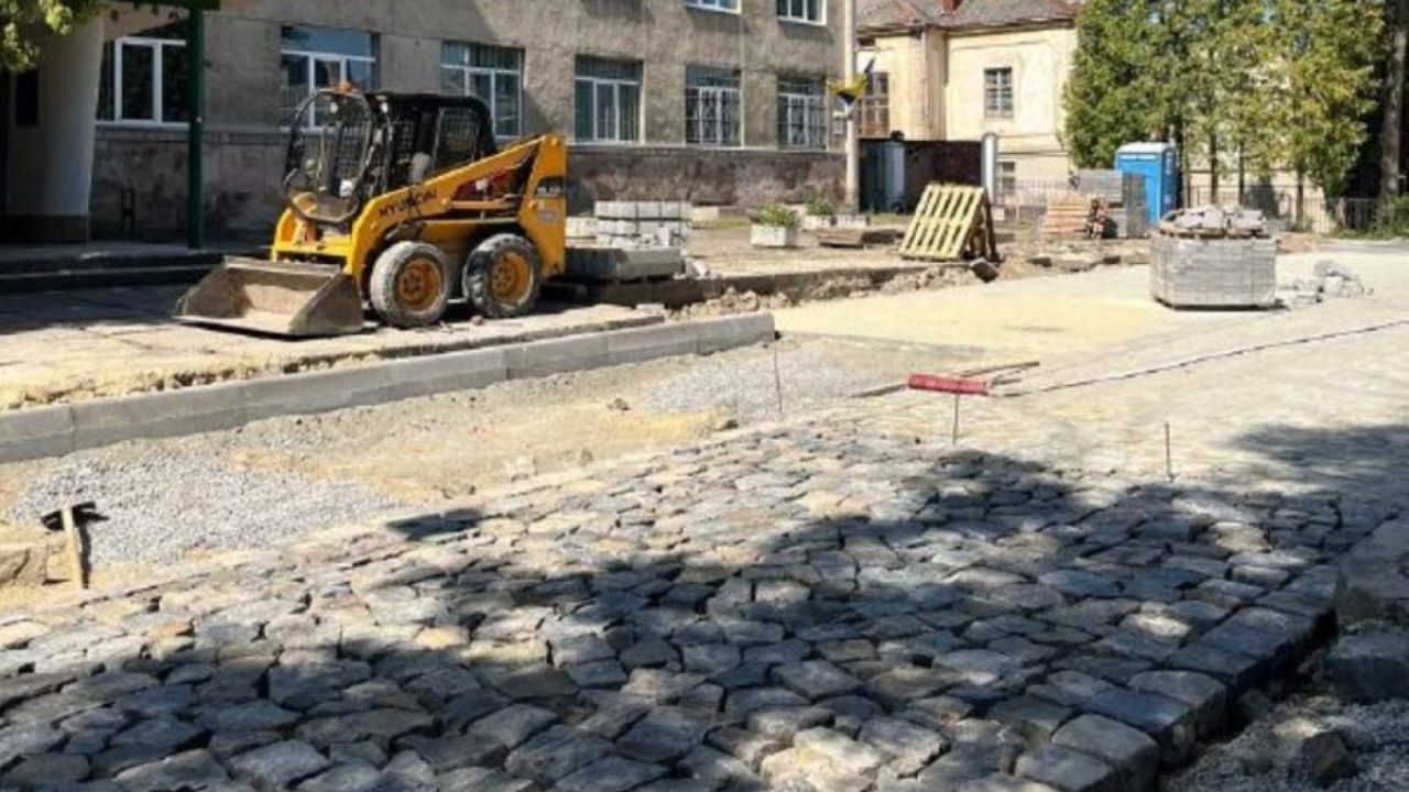 Фото до новини