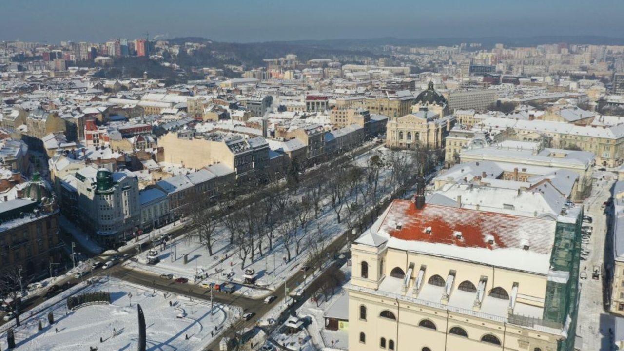 Фото до новини