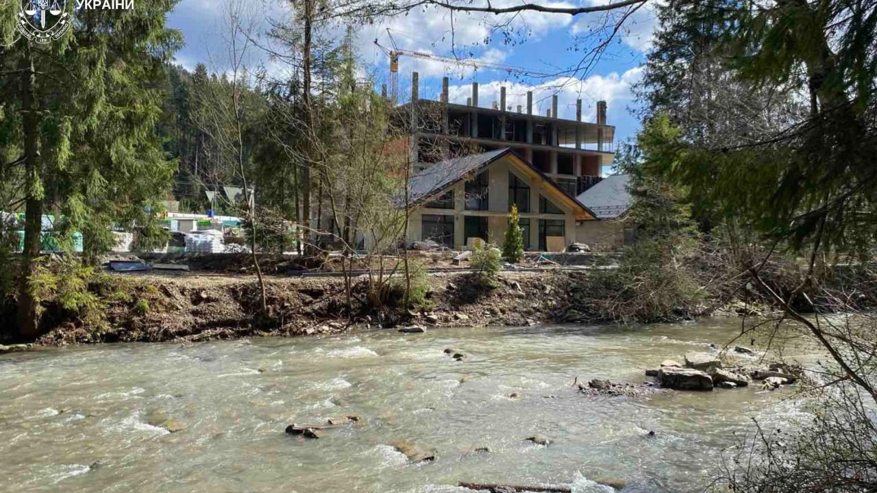 Фото до новини