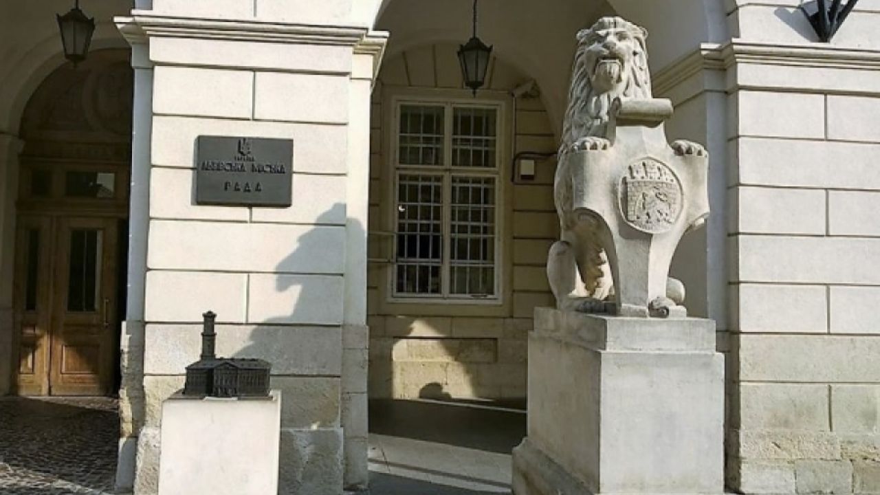 Фото до новини