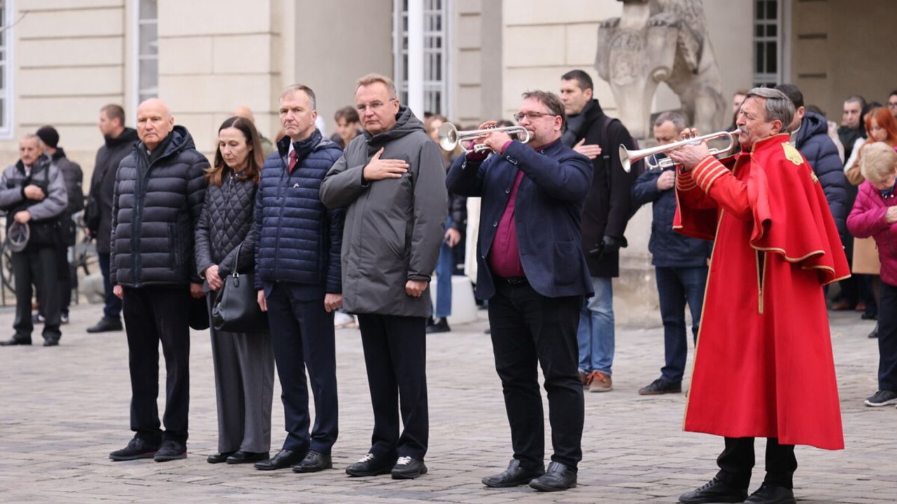 Фото до новини