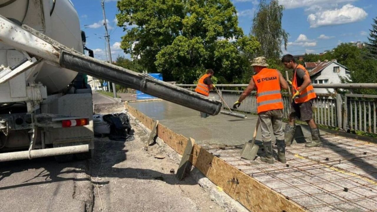 Фото до новини