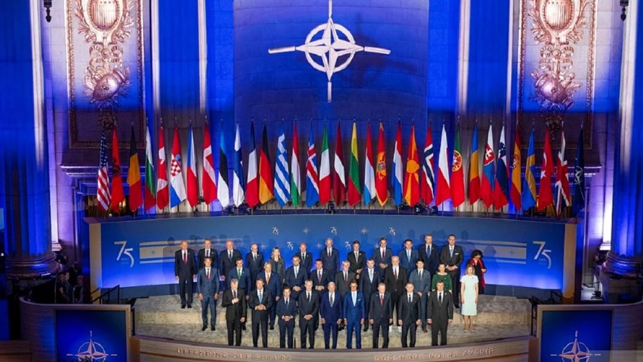 Фото до новини