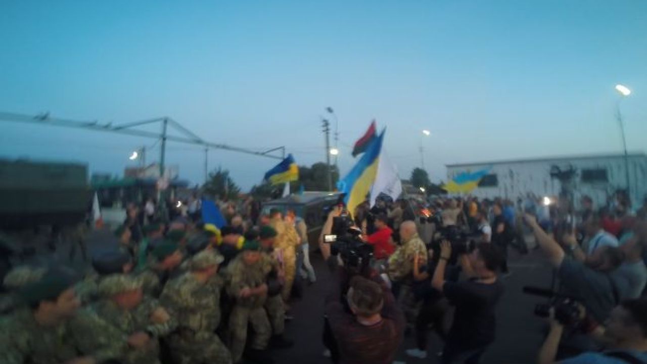 Фото до новини