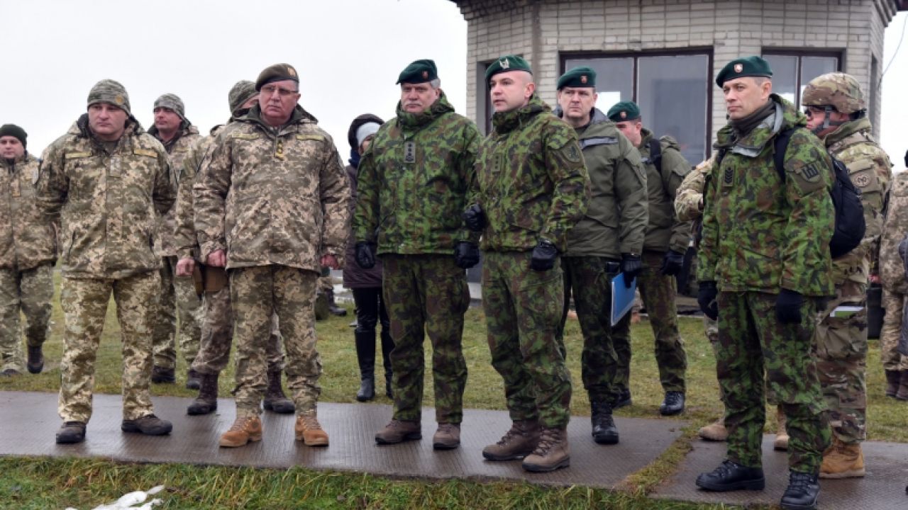 Фото до новини