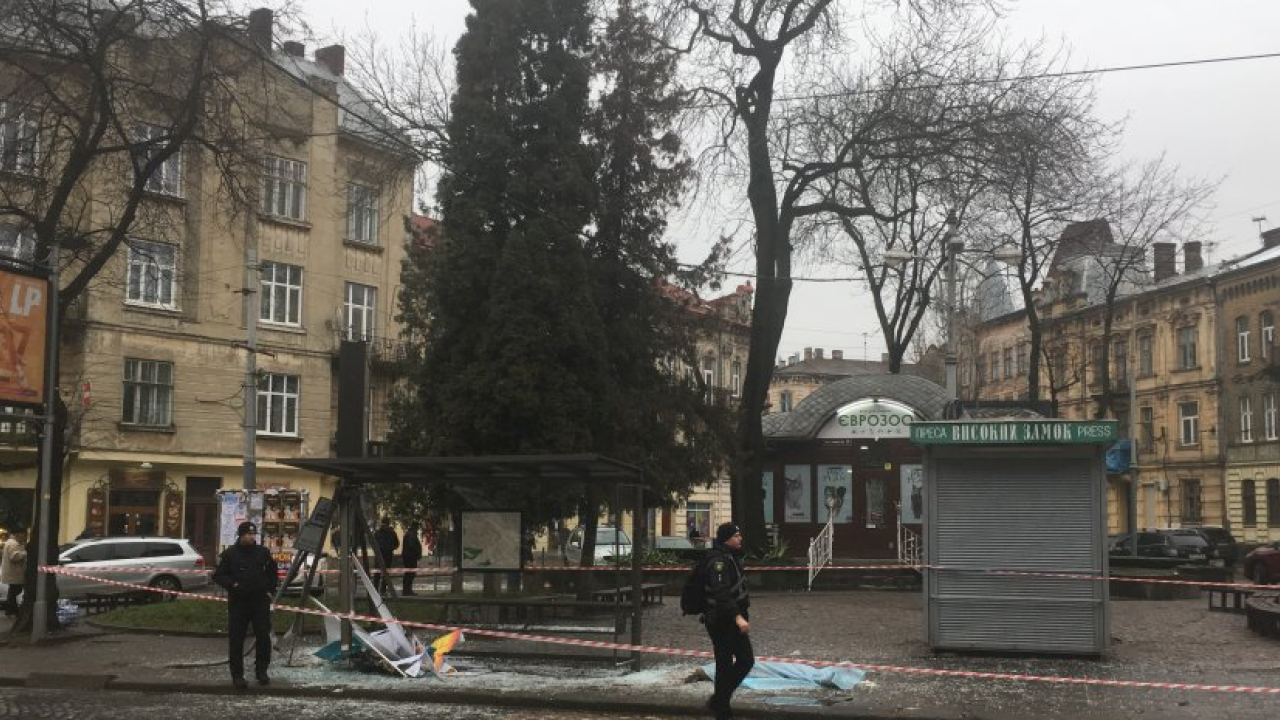 Фото до новини