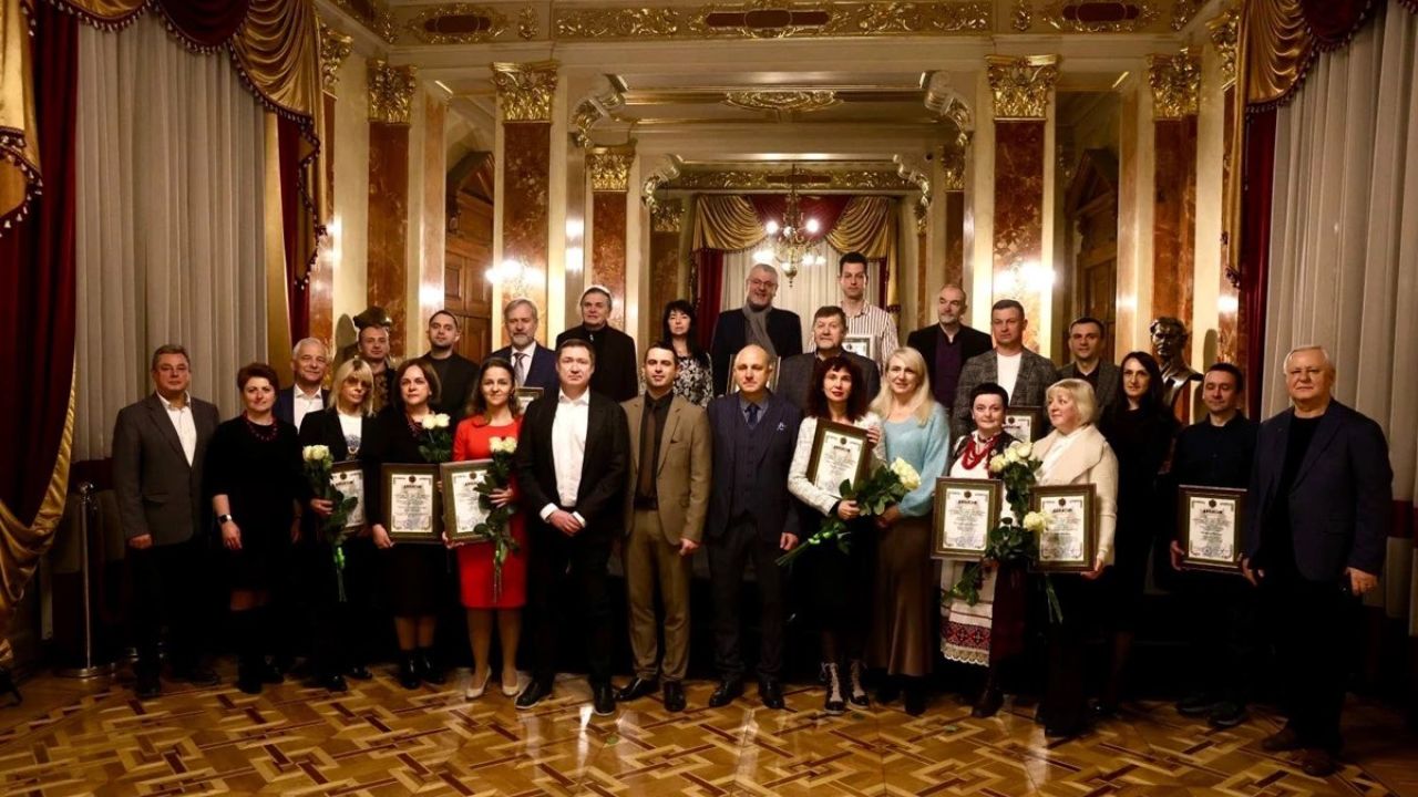 Фото до новини