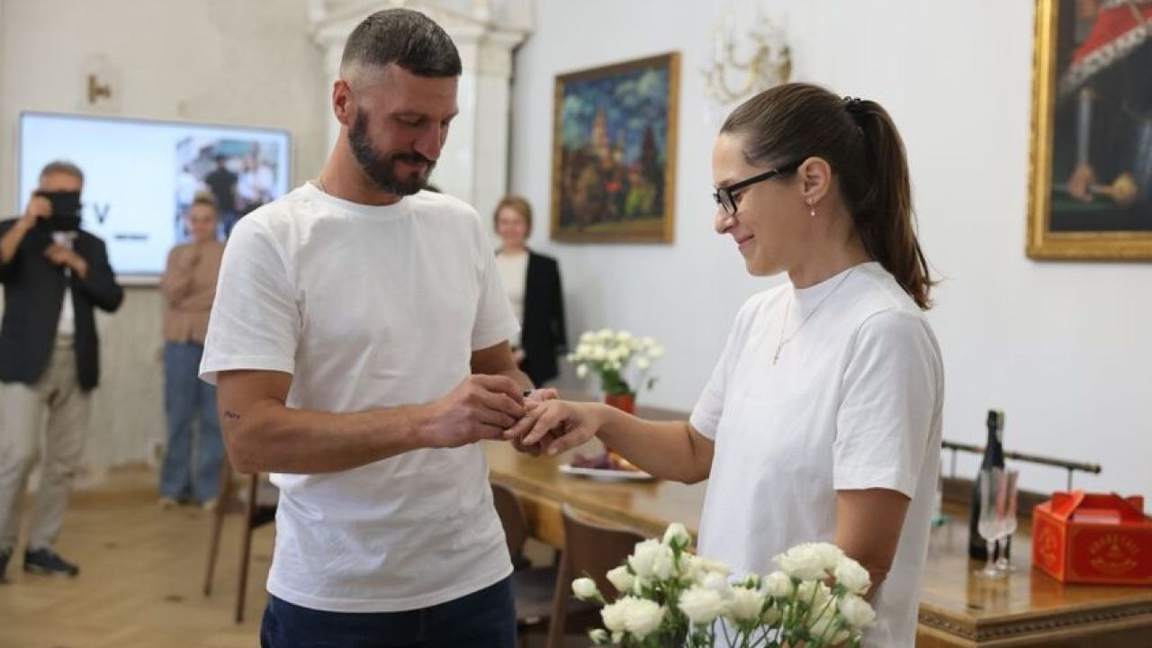 Фото до новини