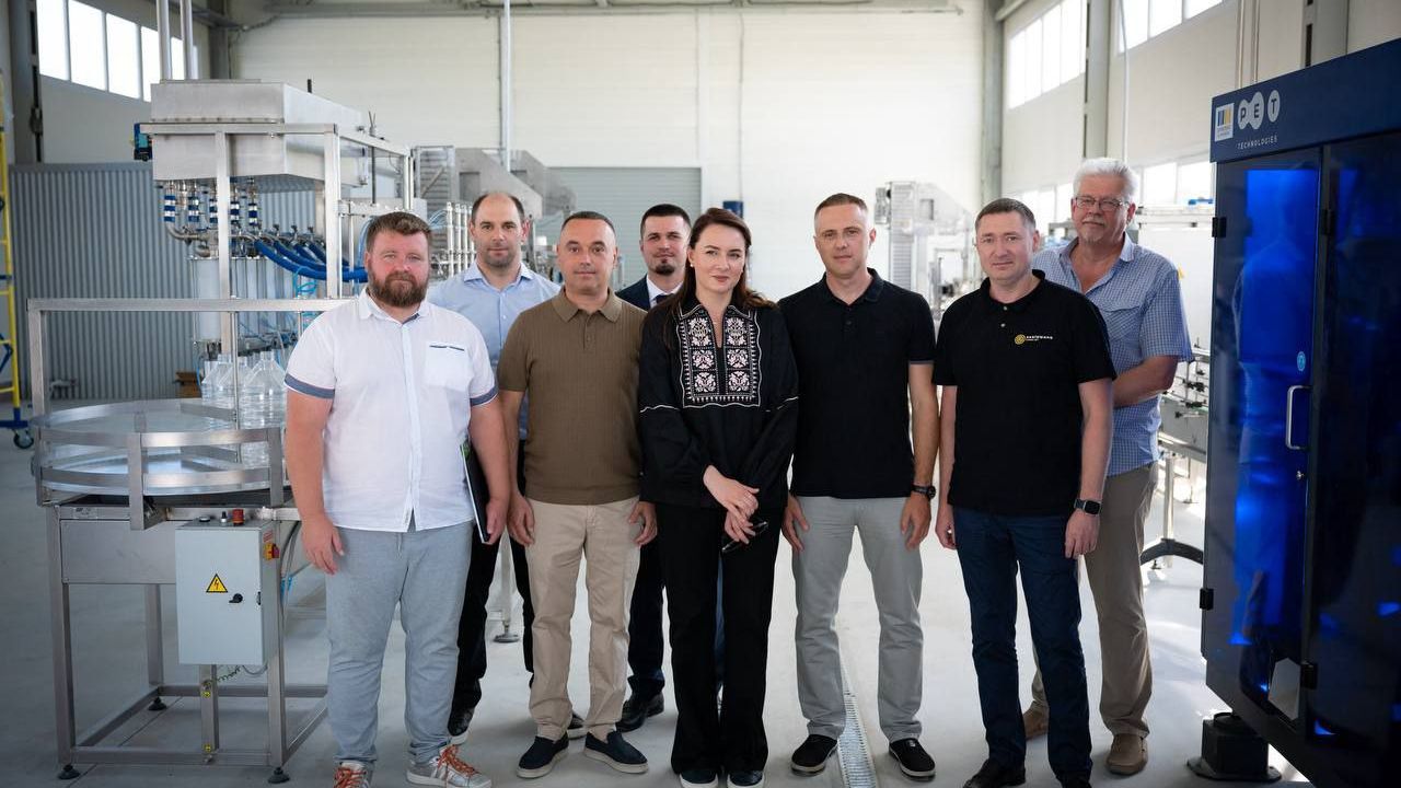 Фото до новини