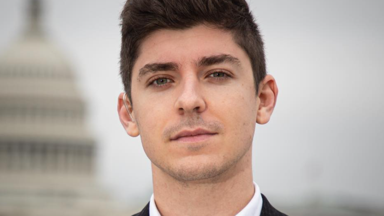 Фото до новини