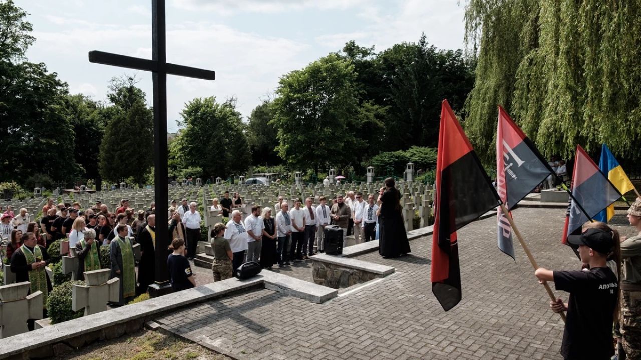 Фото до новини