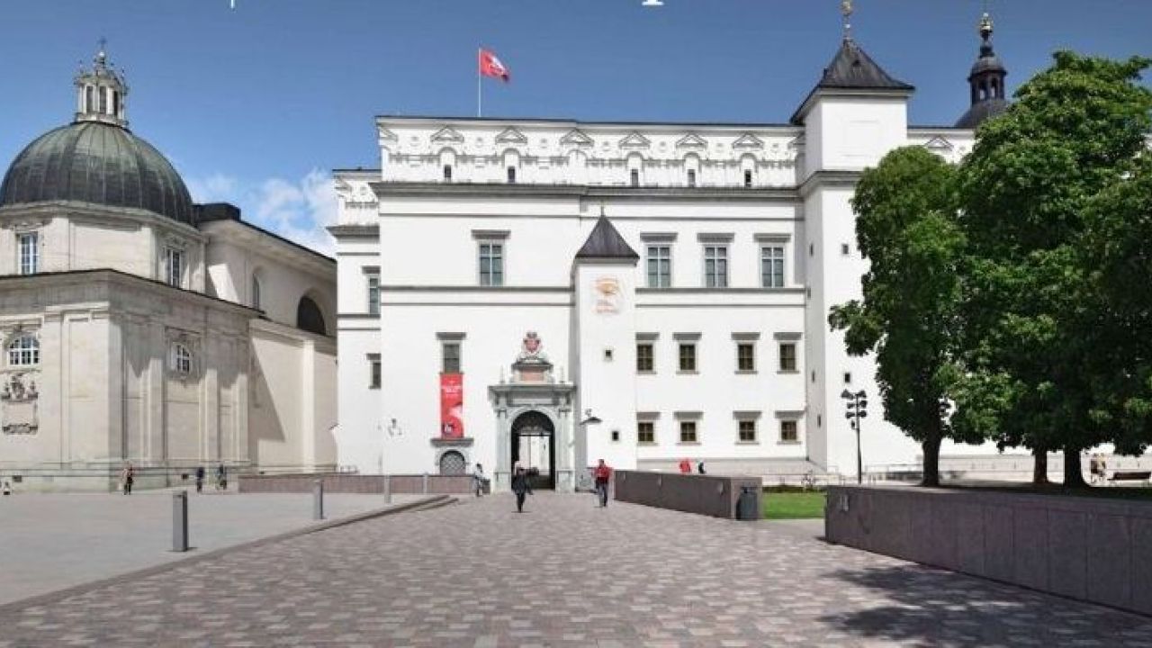 Фото до новини