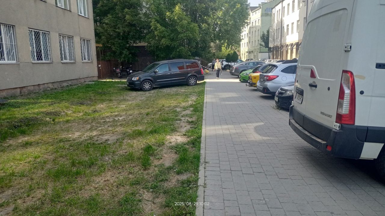 Фото до новини